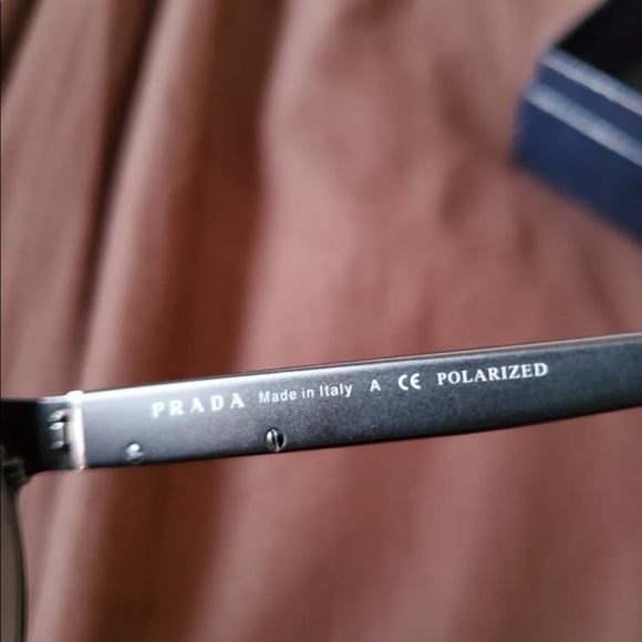 Prada men sunglassss - Picture 4 of 7